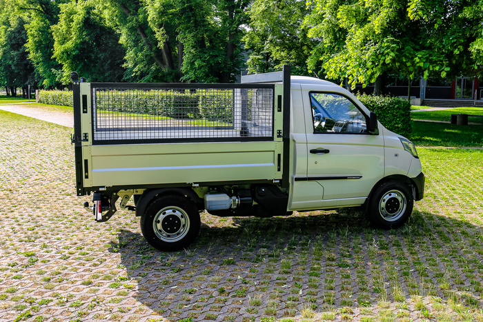 Cucini Gras- und Laubaufsatz fr Piaggio OE / Red Kipper - TW 2530 x 1800