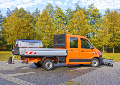 MAN TGE Winterdienst Umbau HWNtec – Seitenansicht Doppelkabine mit Pritsche