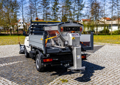 Piaggio NP6 Winterdienst Snowstriker Winterdienstfahrzeug Hilltip 380 Streuer grader Schneepflug 4x4 Cucini Allrad HWNtec