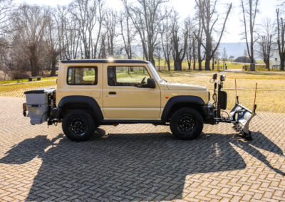 Suzuki Jimny Winterdienst Umbau Winterdienstfahrzeug sofort lieferbar HWNtec